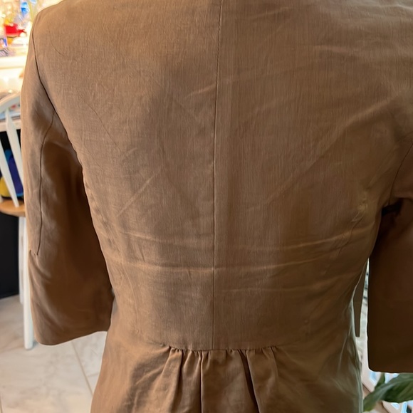 No collar rounded neck button short jacket with 3/4” bell sleeves - Picture 5 of 7